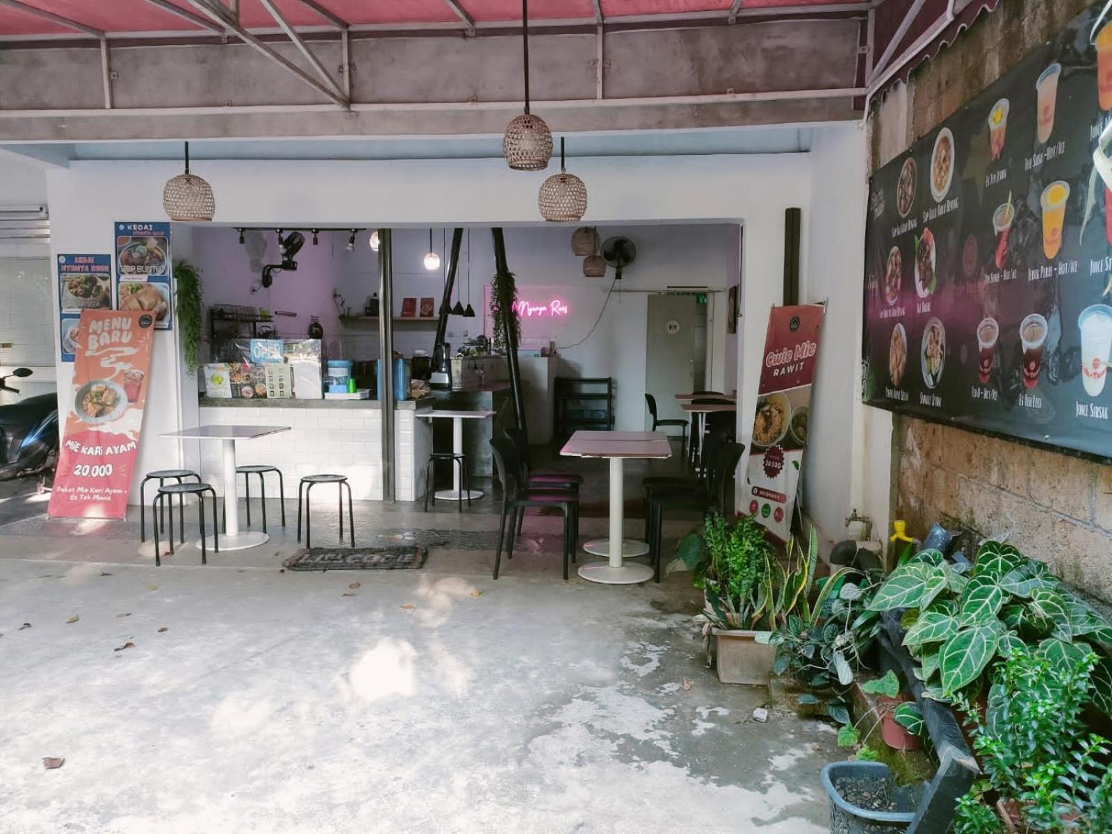 Jeng Tini Guest House Bogor Exterior photo